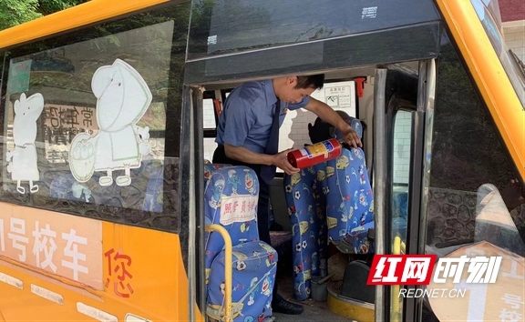 祁東縣：開展聯合安全檢查，筑牢校車安全防線