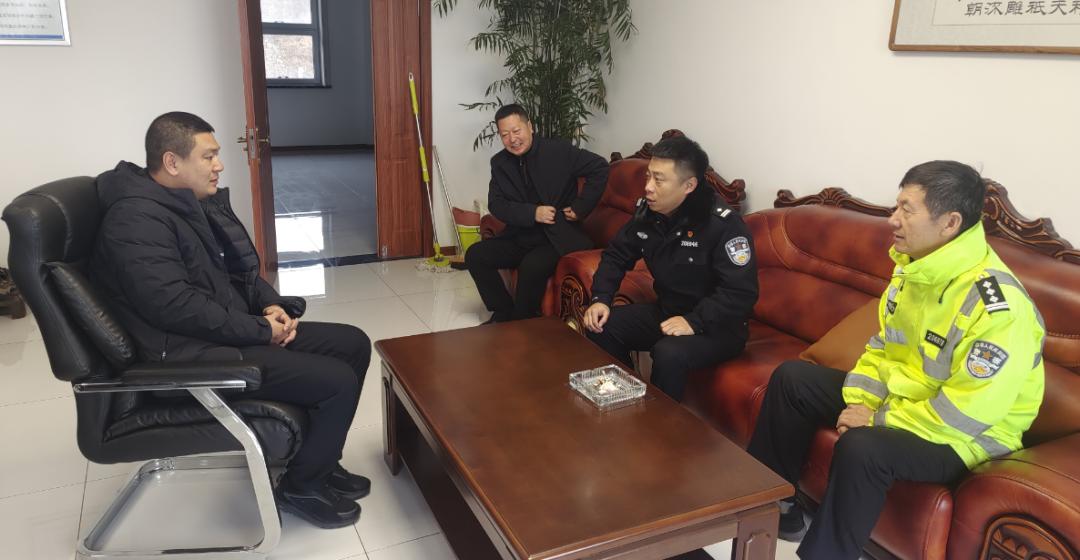 文明交通 攜手共創(chuàng) | 嚴把校車安全關(guān) 守護學生平安路