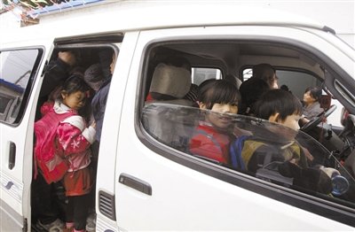 北京啟動的第二次大規模校車隱患排查