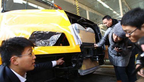 探秘中國“最牛”校車生產基地（圖）