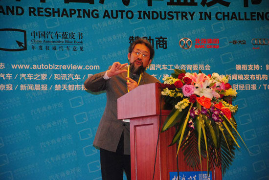 王健：中國校車核心問題不是標準而是缺錢