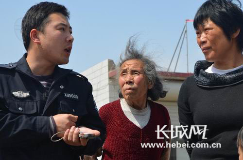灤南：超載校車被罰款1500元 扣除12分