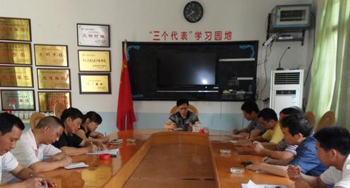 張厝鄉(xiāng)：強(qiáng)化校車(chē)安全管理工作 保障農(nóng)村學(xué)生生命安全