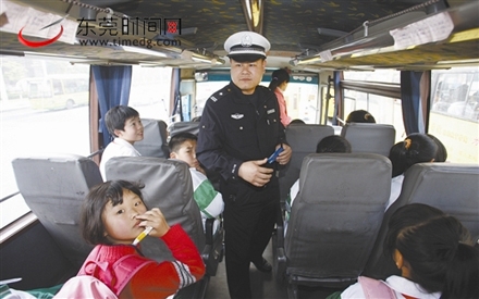 湖北省關注《校車安全管理條例》