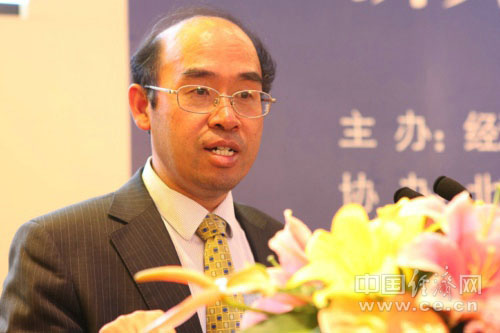 徐長(zhǎng)明:我國(guó)汽車增長(zhǎng)還有10年平穩(wěn)快速發(fā)展期