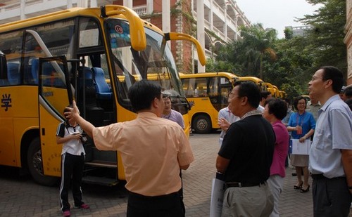 寶安區人大常委會視察區政府校車安全管理情況