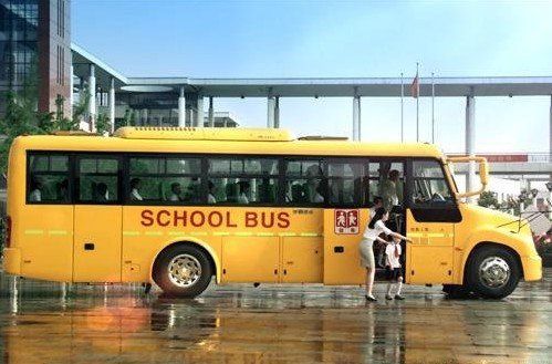 新校車標(biāo)準(zhǔn)之爭(zhēng)落幕: 有望三月正式實(shí)施