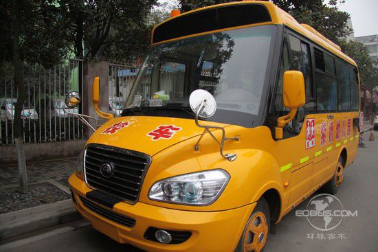湖南：常德幼兒園新校車每月收費70元　家長質疑