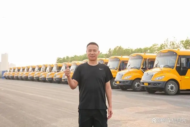 黃驊校車聯手宇通，把公益做成事業