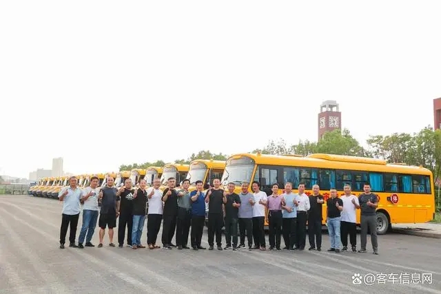 黃驊校車聯手宇通，把公益做成事業