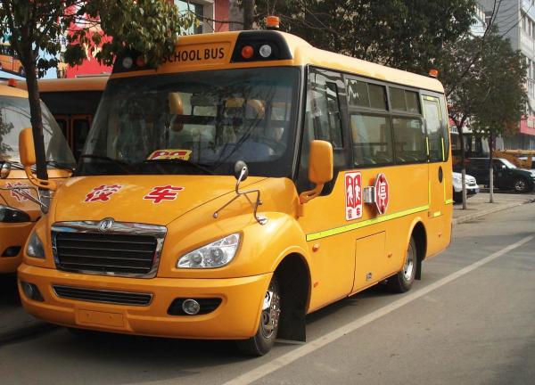 多管齊下，天津校車(chē)營(yíng)運(yùn)部門(mén)保障農(nóng)村學(xué)生安全上學(xué)