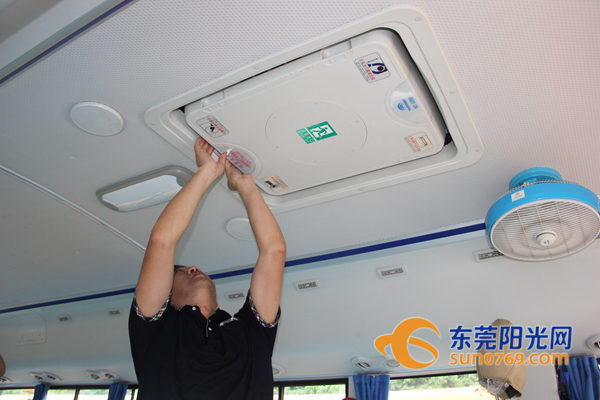 東莞大朗：加強(qiáng)校車安全管理 確保學(xué)生接送安全
