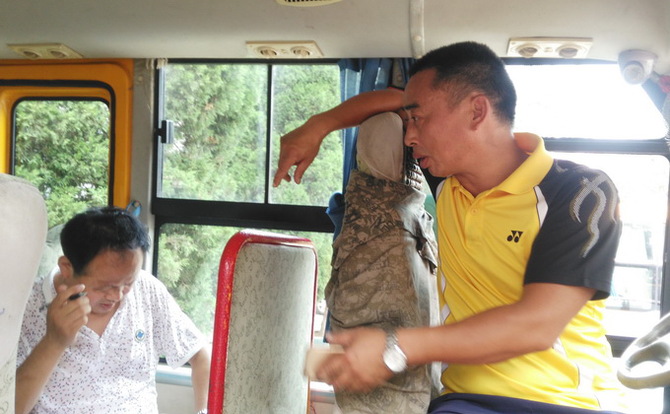 湖南常德漢壽縣：規(guī)范暑期校車安全管理 確保校車運營安全