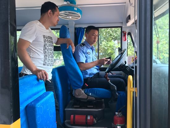 四川沿灘：嚴查校車 守護幼兒暑期交通安全