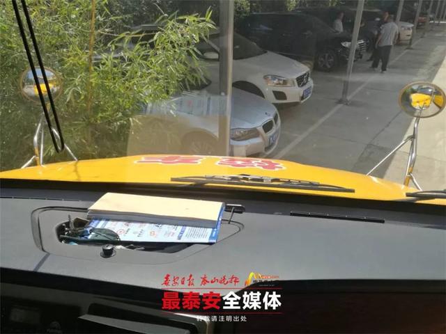 空藥箱、無三角架和校車標牌的“大鼻子”不合格！家有“母老虎”的司機基本告別開校車