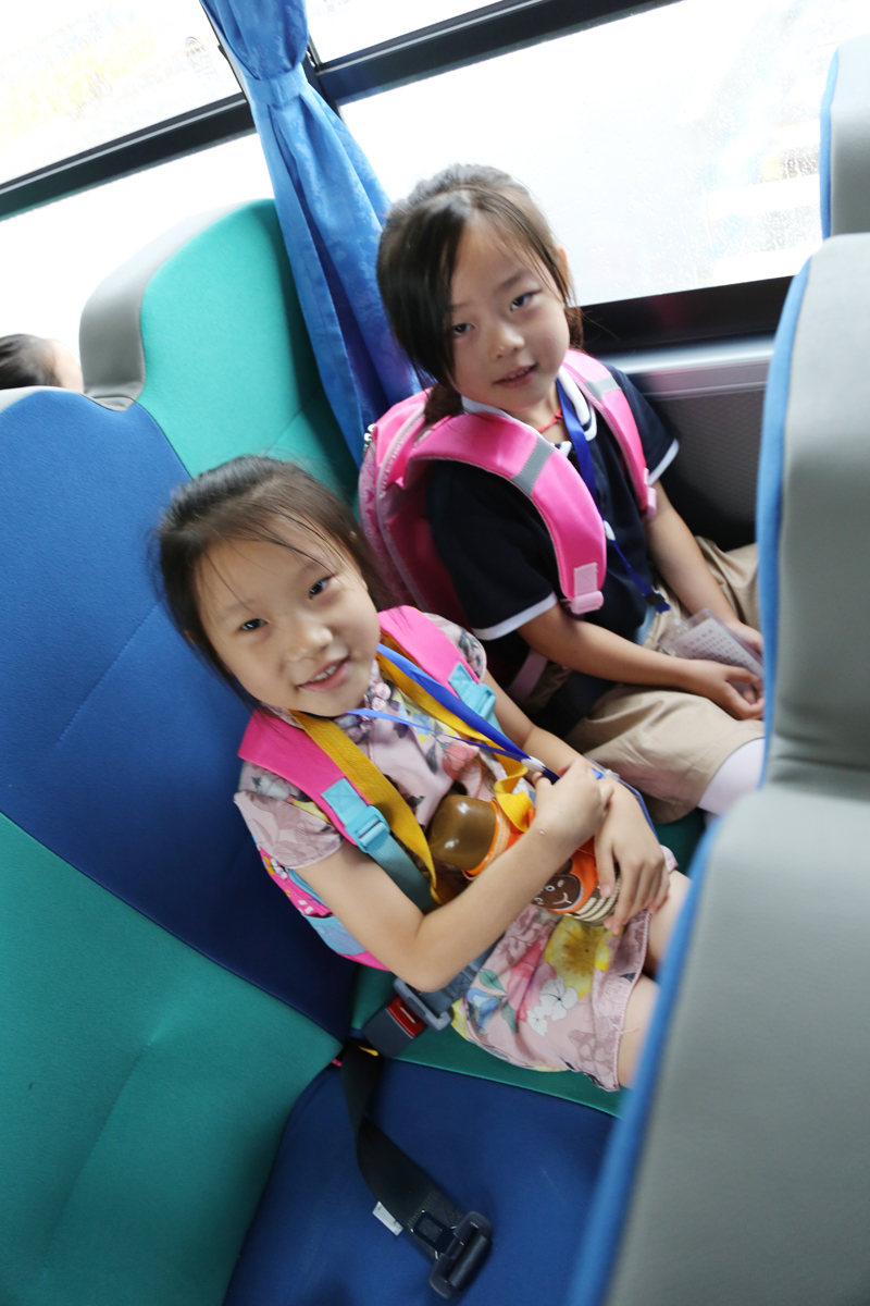 江蘇連云港贛榆區：學生今日起坐上專用校車
