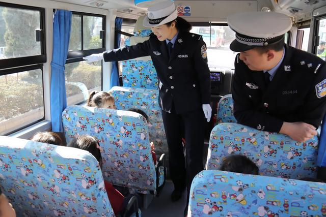全國中小學生安全教育日 | 校車安全演練ing~