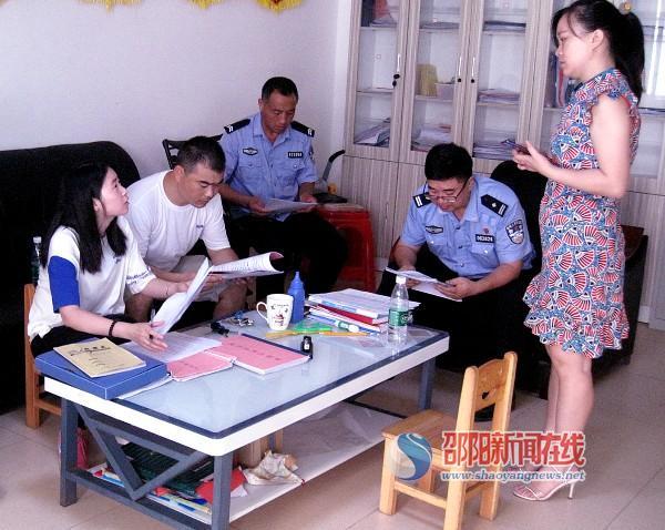 新邵縣陳家坊鎮開展校車安全突擊檢查 確保師生出行安全