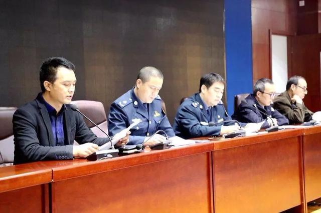 大荔縣教育局聯(lián)合公安和交通部門開展校車安全管理專題培訓(xùn)