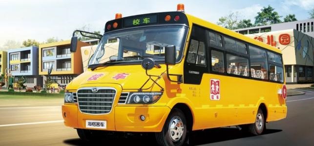 湖南株洲石峰交警約談校車違法駕駛?cè)?筑牢校車安全管理防線