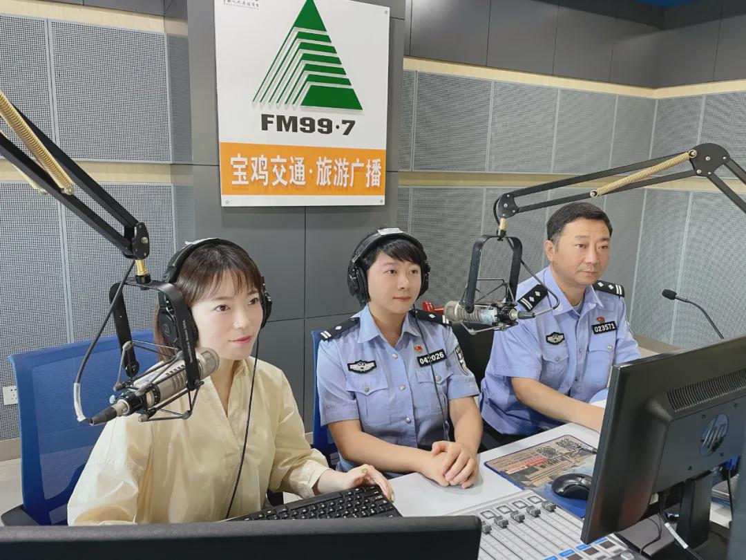 寶雞交警多措并舉 做好開(kāi)學(xué)季護(hù)學(xué)保暢工作