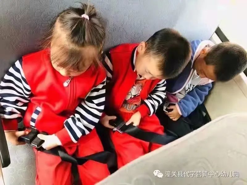 平安校園‖潼關縣教科局多措并舉切實做好冬季校車安全運行工作