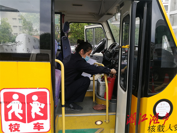 冷水灘：筑牢學生求學交通安全“防火墻”2.jpg