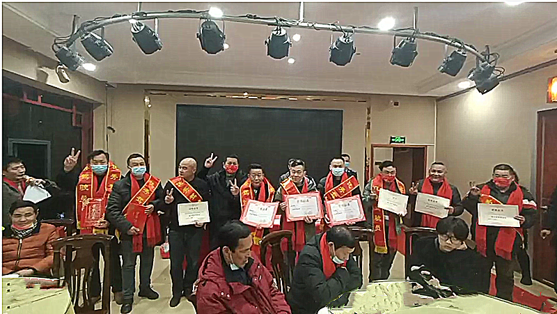 安全初心兩不忘：鄂州大興校車公司表彰會議“變身”安全課堂