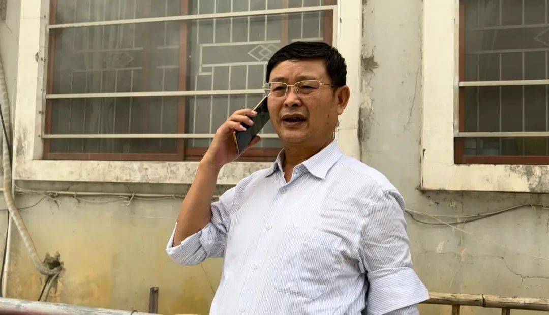 心系安全 平安乘車 ——諾亞舟惠州市惠城區惠外學校校車安全疏散演練活動