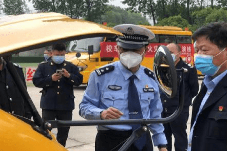 長安交警：四項舉措、“三零”要求，校車十年安全行