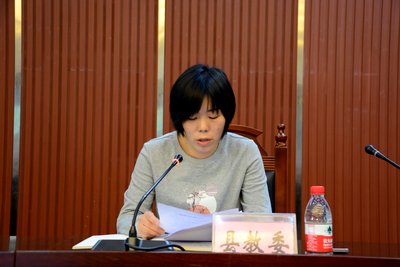忠縣教委召開全縣5月校車安全管理培訓工作例會