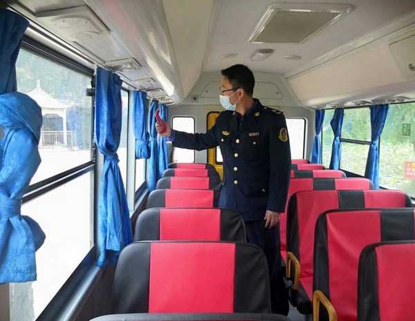 聯合校車安全檢查 營造道路交通環境