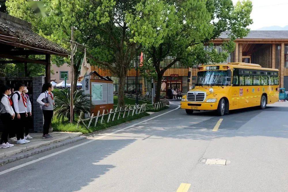 兒童友好|童心童行共享美好，校車提質(zhì)擴面運行，助力兒童友好城區(qū)建設！