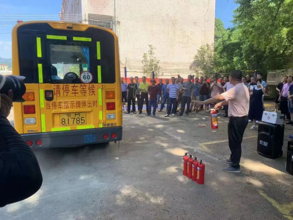 豐順縣教育局舉辦全縣校車司機安全培訓(xùn)班