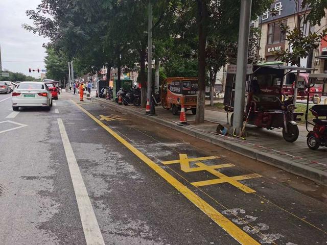 我為群眾辦實(shí)事｜西安雁塔交警：用“小車位”解決“大問題”