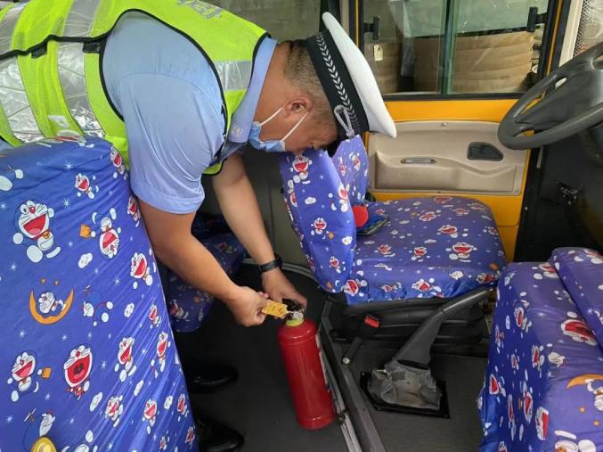 一線傳真 | 集安：抓實校車崗前培訓(xùn) 擰緊校車安全“閥門”
