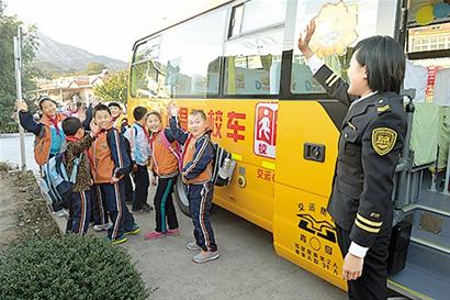 校車照管員高佳慧