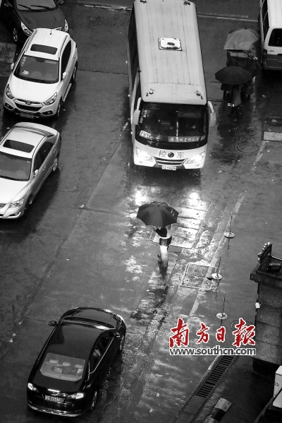 東莞校車新規(guī)能破解“接送堵”難題嗎？（一）