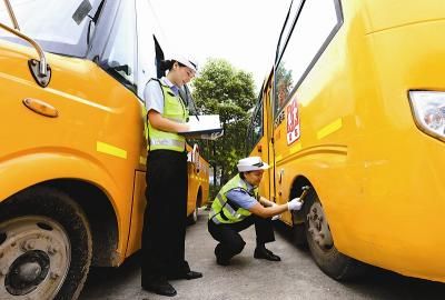 暑期幼兒園校車大檢查，你的輪胎是否安全？