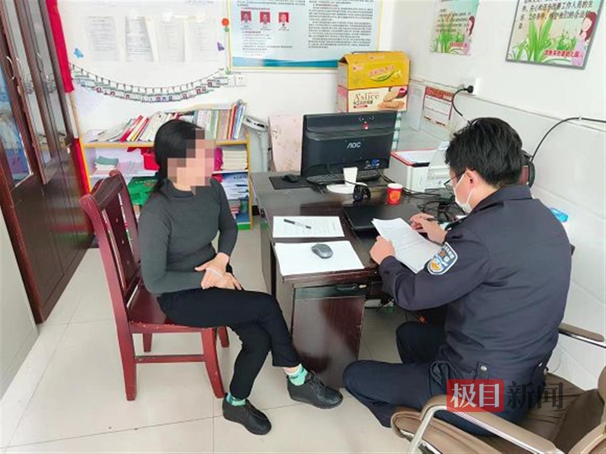 校車(chē)超員63%被“監(jiān)控”鎖定，交警一查發(fā)現(xiàn)更大問(wèn)題
