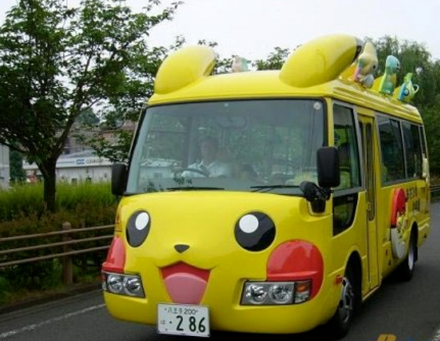 校車3.png
