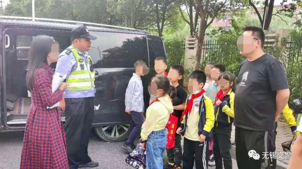 這樣的“黑校車”，你敢讓孩子坐嗎？