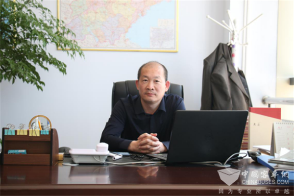 以安全的名義!臨沭統(tǒng)一校車公司的“宇通情結(jié)”