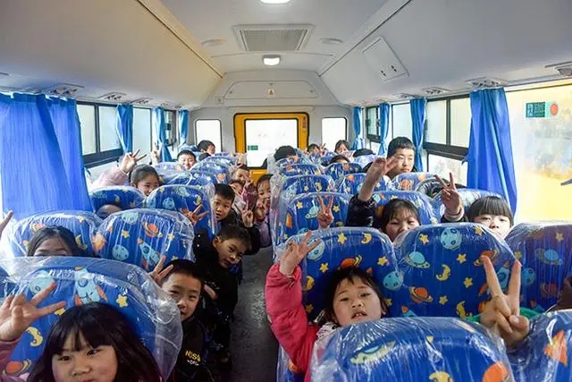 沅陵縣實現農村學校專用校車服務全覆蓋