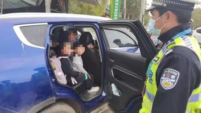 入企業(yè)，進學校 武漢交警多維度開展校車大治理