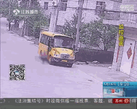 5歲女童遭校車碾壓身亡 父親為討說法也命喪車輪