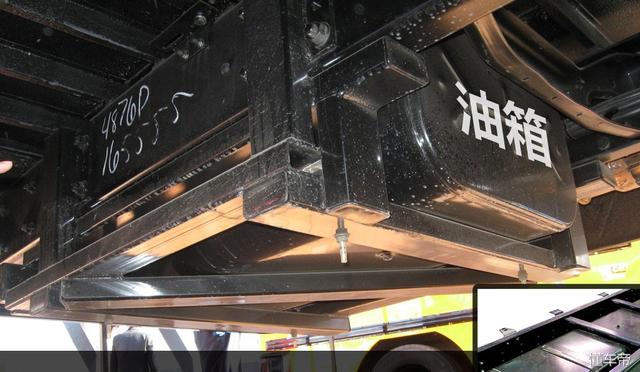 安全標(biāo)準(zhǔn)嚴(yán)格的美國校巴再次戰(zhàn)勝卡車 校車安全不容忽視
