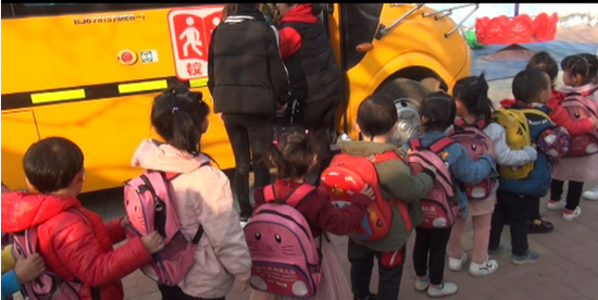 校車未取得標牌就上路 被罰款2萬元