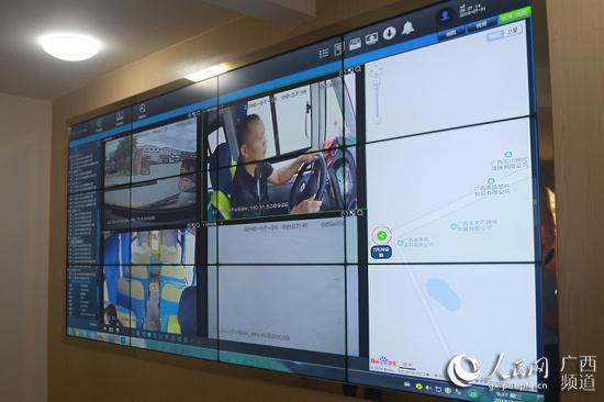 廣西容縣：“互聯(lián)網(wǎng) 校車”護(hù)航平安上學(xué)路
