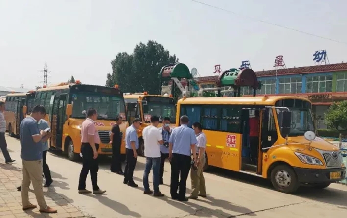 濟南護航開學| 關注校車安全 護航復學開園